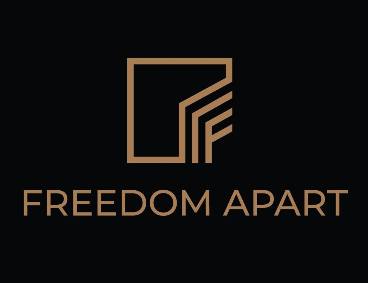 Freedom Apart Akacjowa 17M1A Zielona Gora  Bagian luar foto